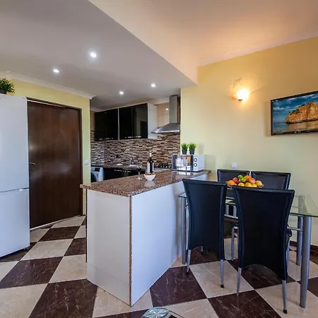 B47 - Walkway View Lagos