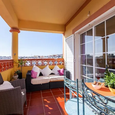 Appartement B47 - Walkway View