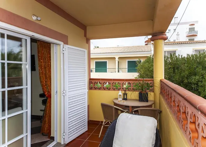 B47 - Walkway View Apartment Lagos